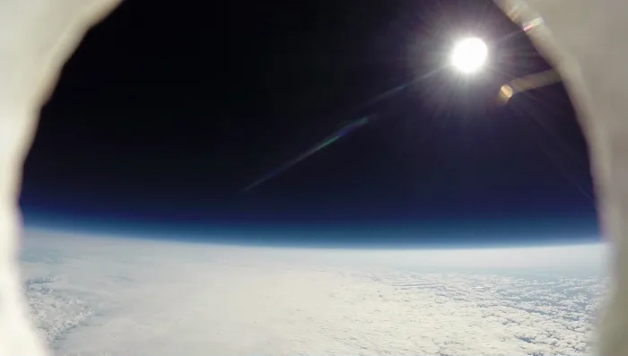 Un jeune Québécois envoie un ballon dans la stratosphère