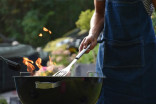 How to clean your BBQ for spring grilling