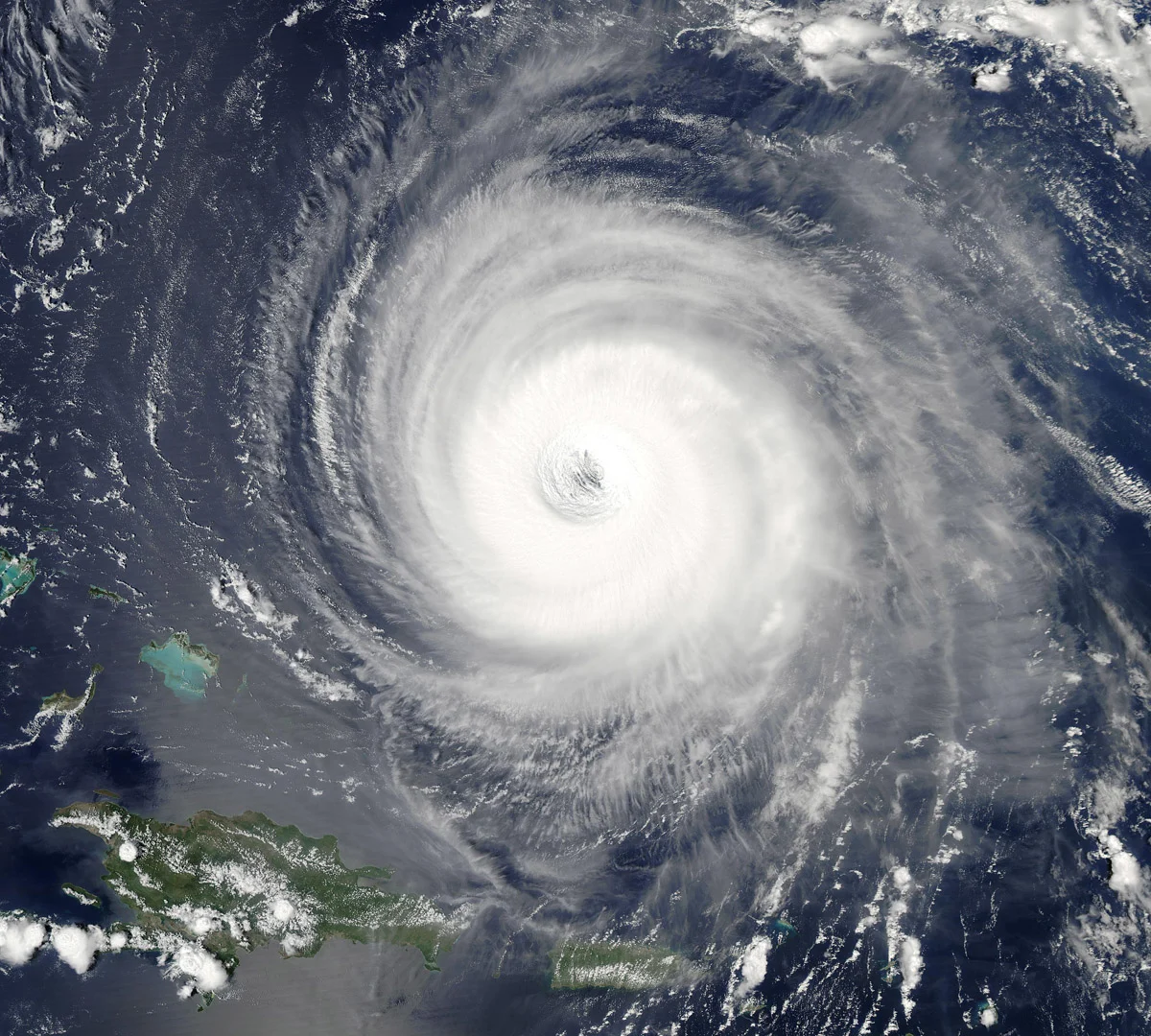 Hurricane-Isabella-NOAA-Conversation
