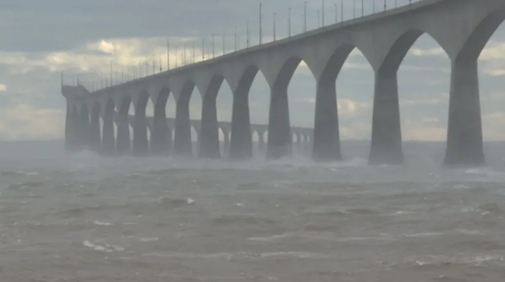 The wind has been howling through the Northumberland Strait since Thursday morning. (Brian Higgins/CBC)