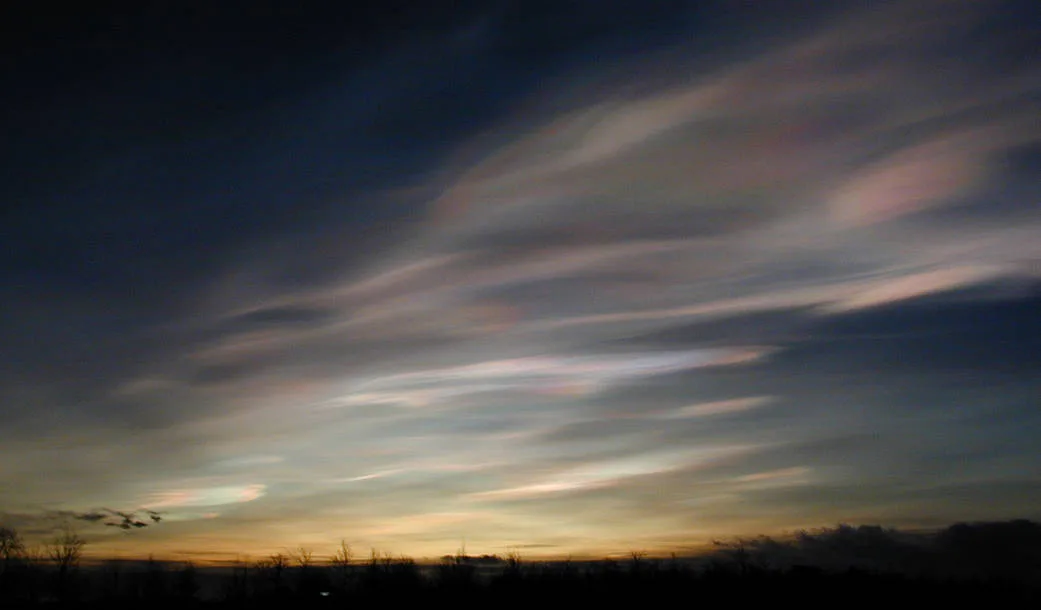 Nacreous-clouds-NASA-Lamont-Poole