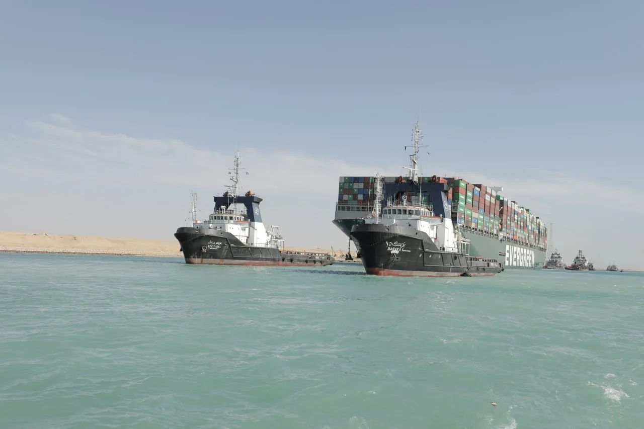 Suez Canal ship/REUTERS