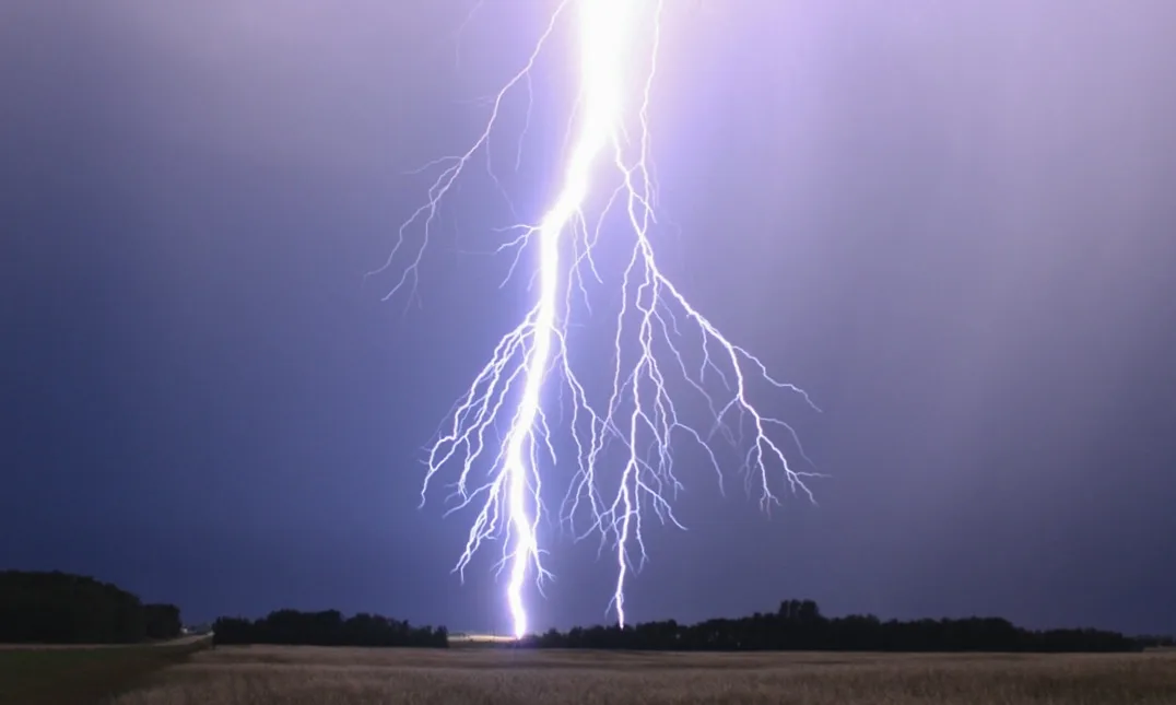 (UGC/Jeff Adams) Lightning over Alberta