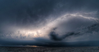 Severe thunderstorm chances build in parts of Ontario this long weekend