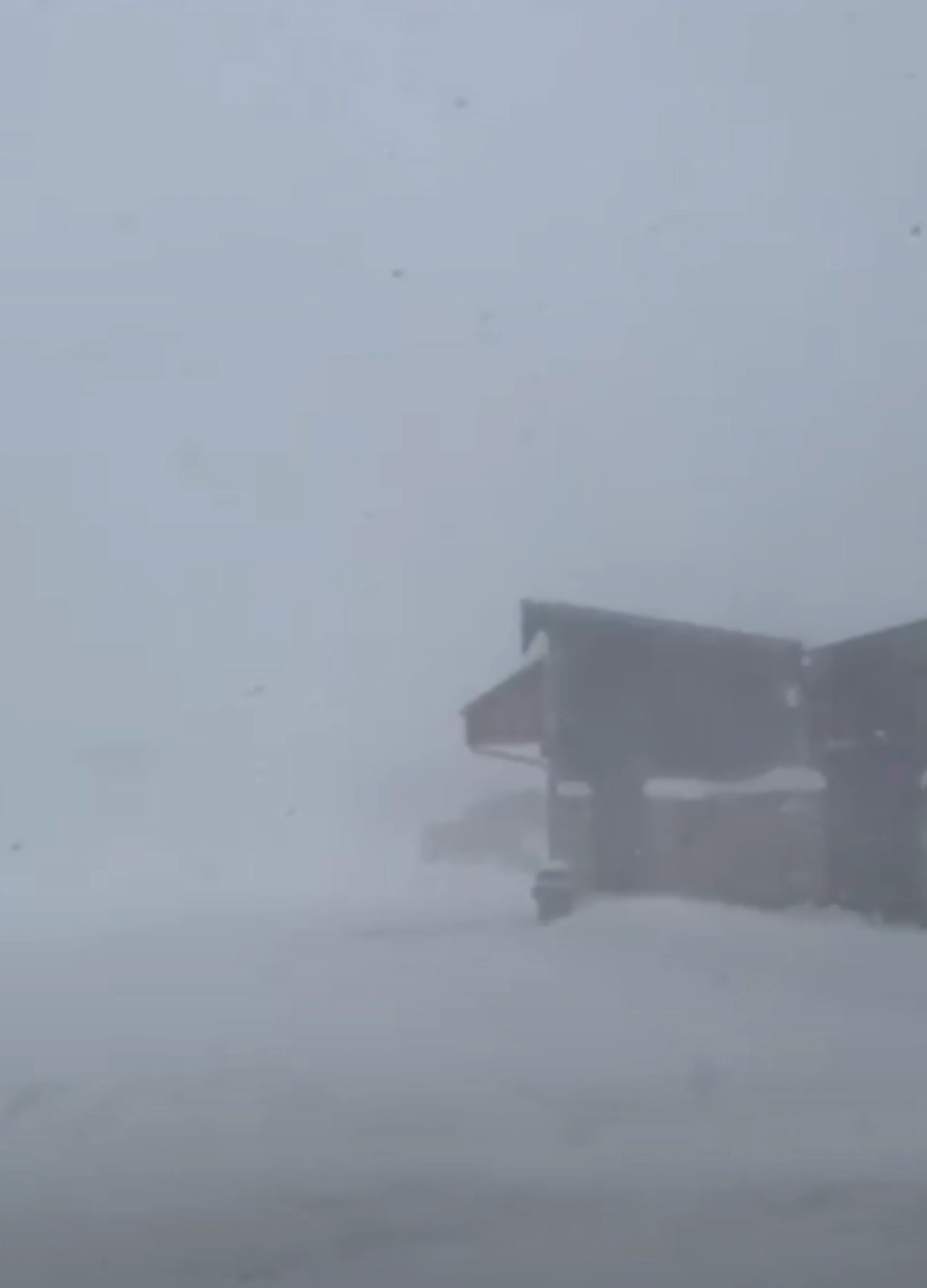 UGC: Blowing snow, whiteout conditions in Quebec on Jan. 27, 2025. (Jonathan Tanguay/submitted)