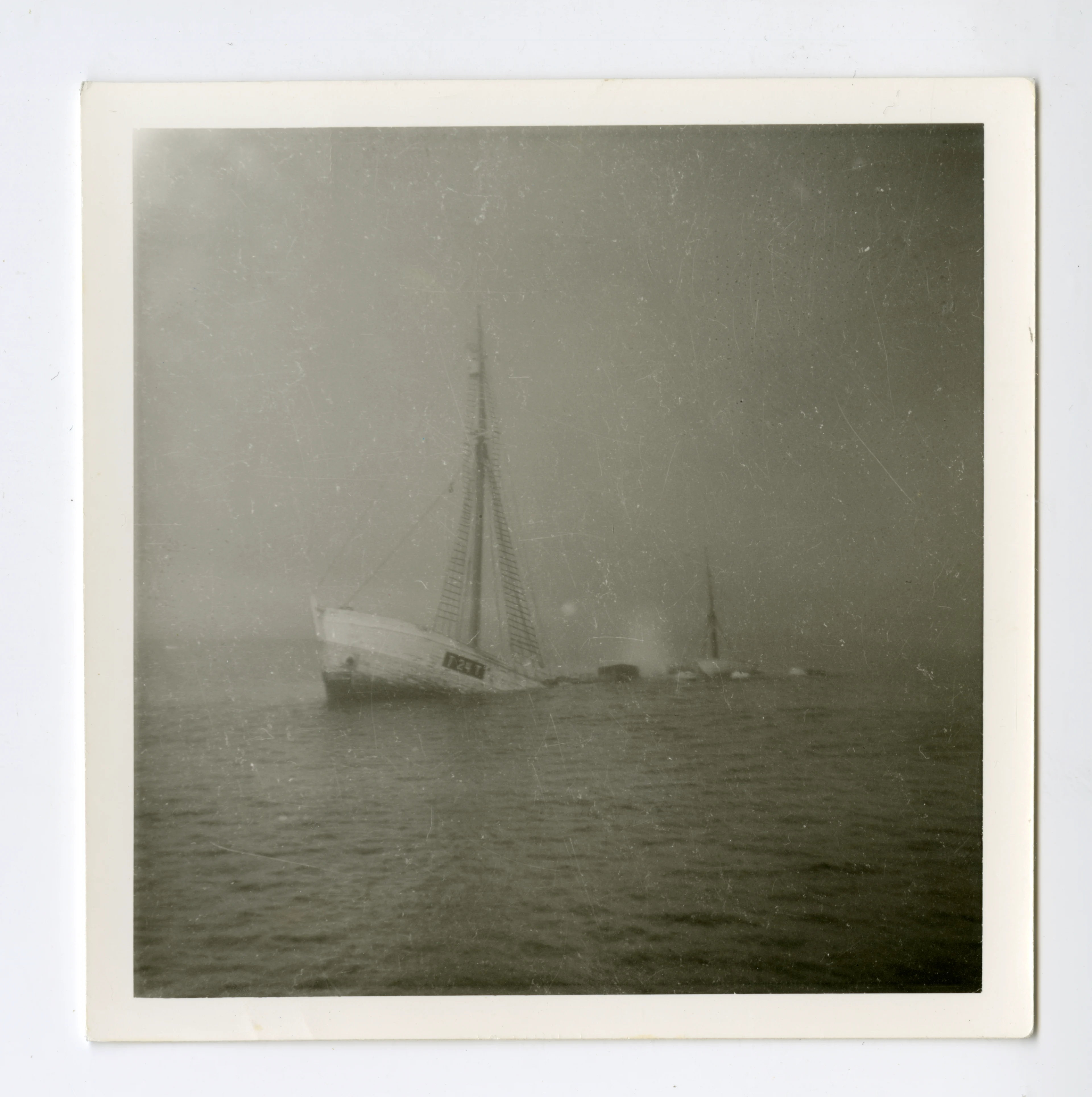 Quest sinking - Royal Canadian Geographical Society