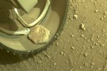 Perseverance rover and its pet rock are still inseparable