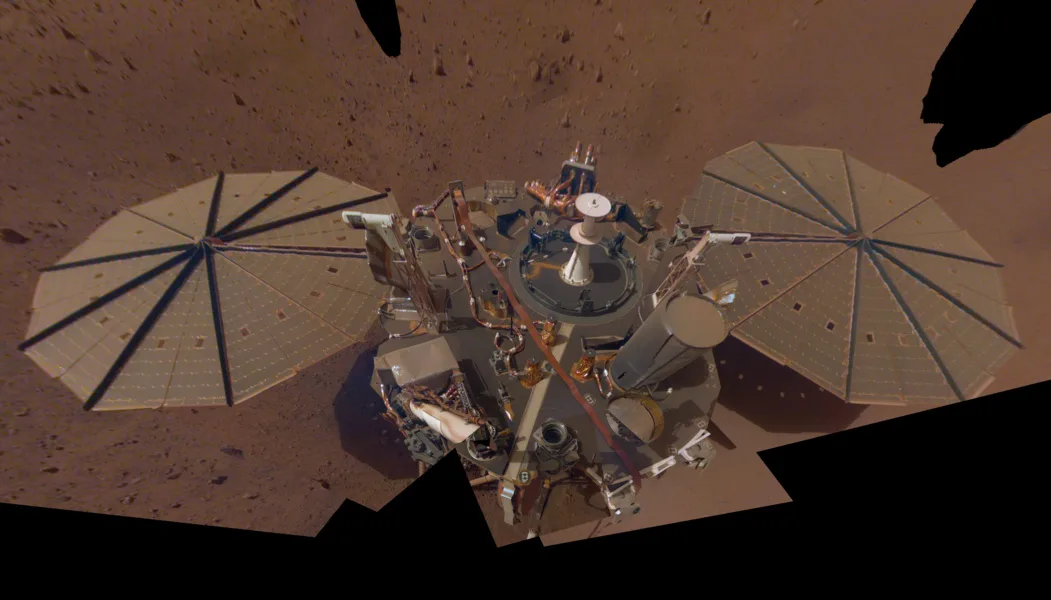 mars insight selfie already in pj NASA JPL-Caltech