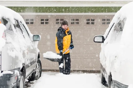 Wintry blast snaps November heat wave in northern Ontario