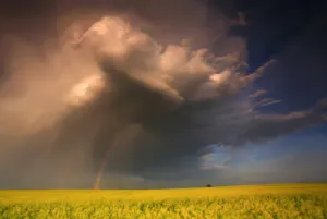 Prairies continue to see thunderstorm risk heading into the weekend