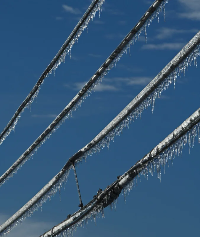 ice Dec1 004 Web