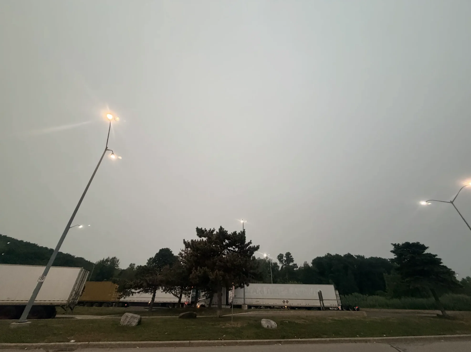 Mark Robinson: Yellowish/brown skies seen in Trenton, Ont. July 14, 2026.