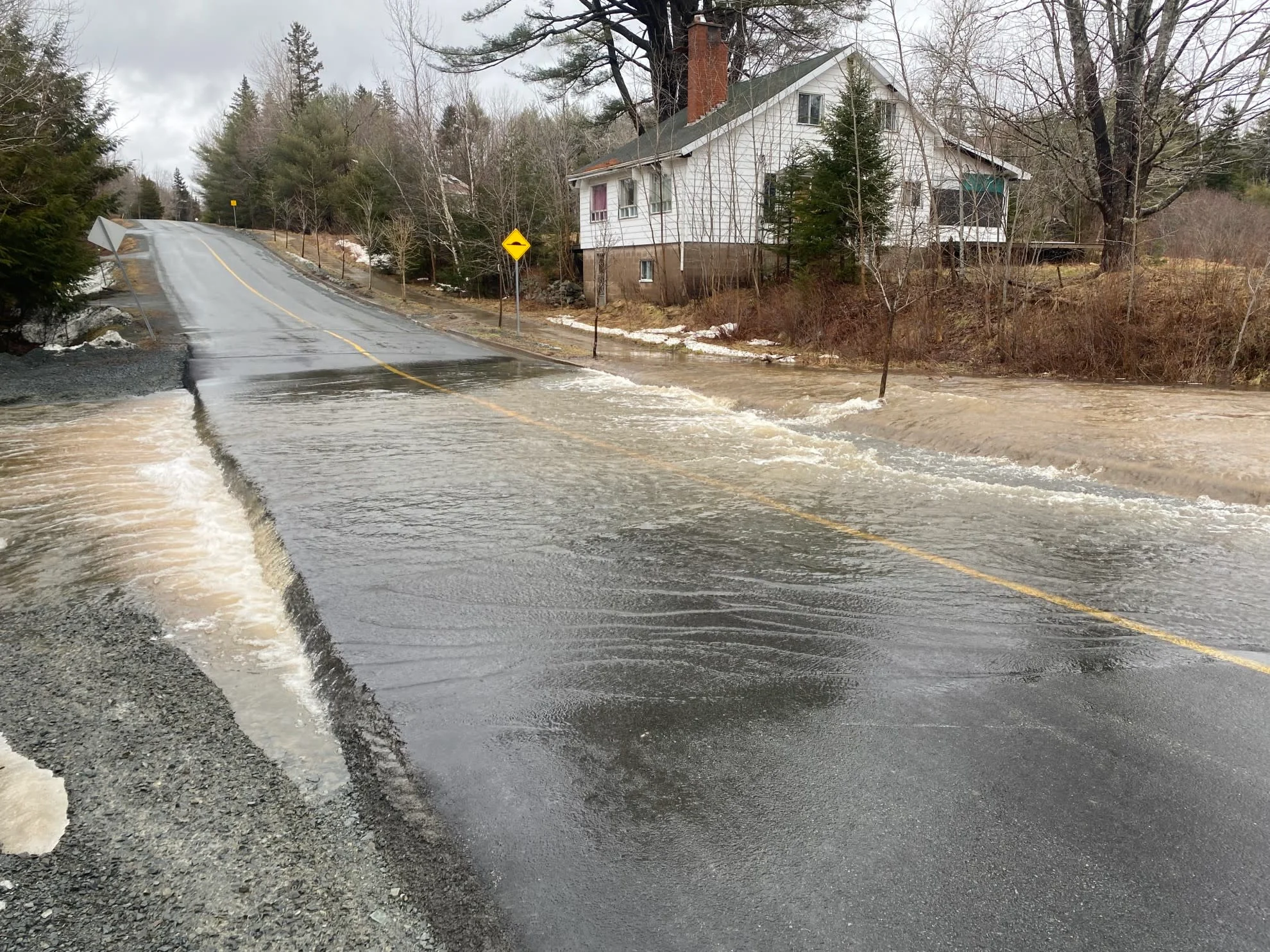 Flooding rains, 100 km/h winds, sudden freeze hit the East Coast - The ...