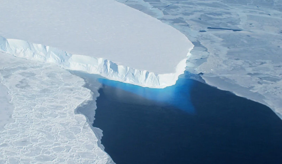 Effondrement possible d’un des plus gros glaciers du monde