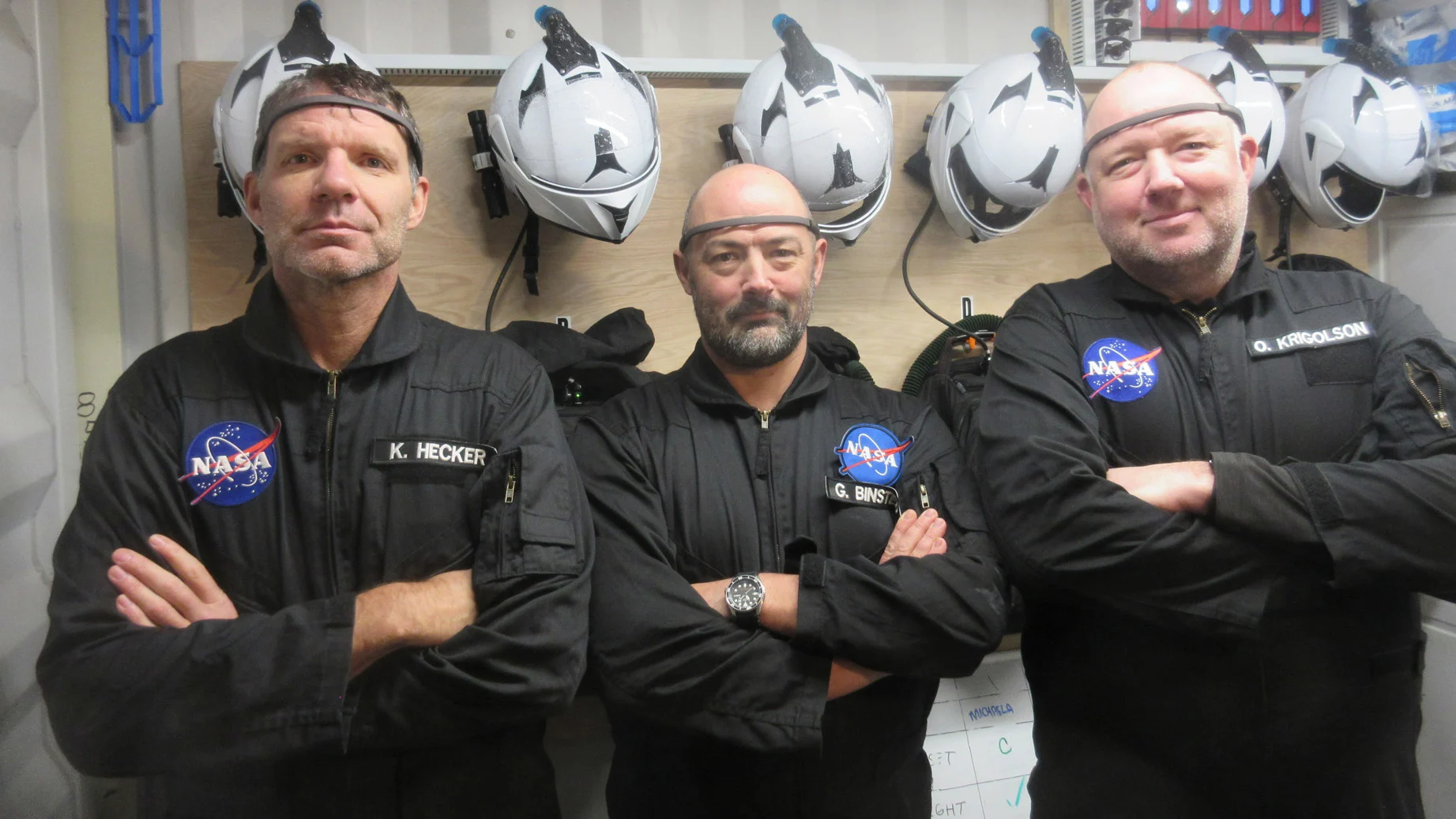 HI-SEAS-Crew-Muse-headsets-Olave-Krigolson