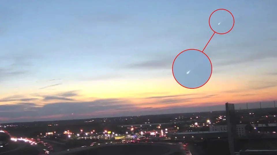 Daytime fireball blazes across the sky over the Carolinas