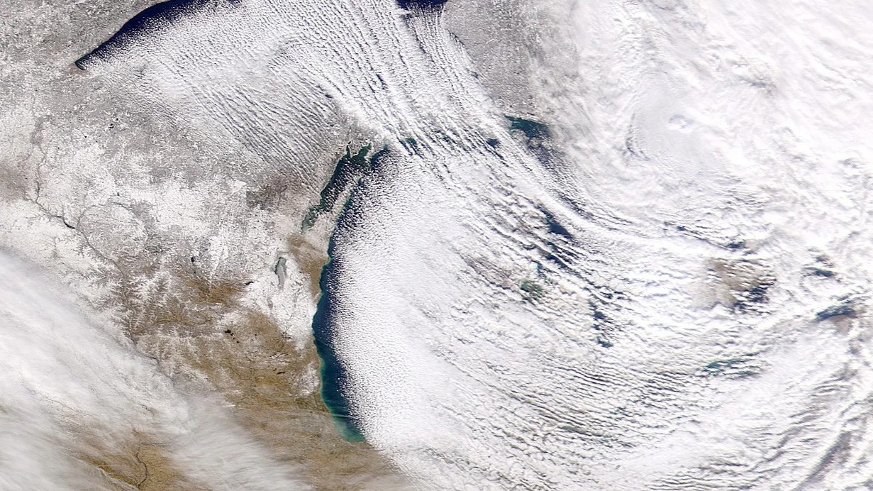 How the Great Lakes contribute to dangerous wintry weather