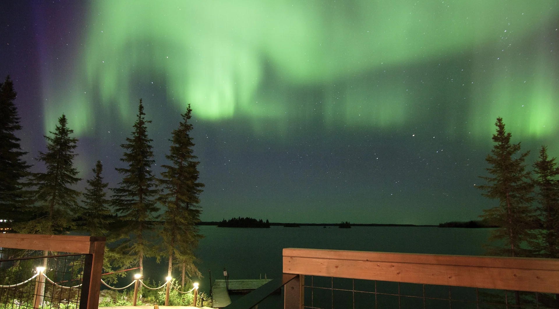 Look up tonight! Alberta could see another dazzling display of auroras into Monday morning