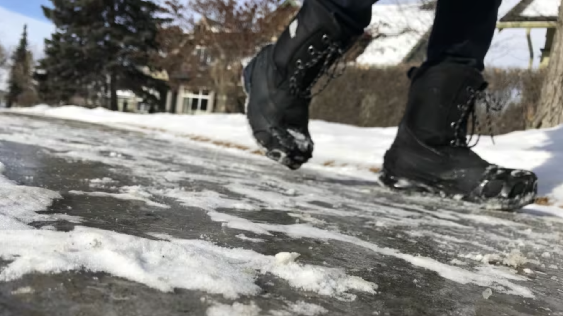 Calgary researcher looks to build warning tool to prevent falls on ice