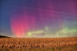 Des aurores boréales visibles partout au Canada