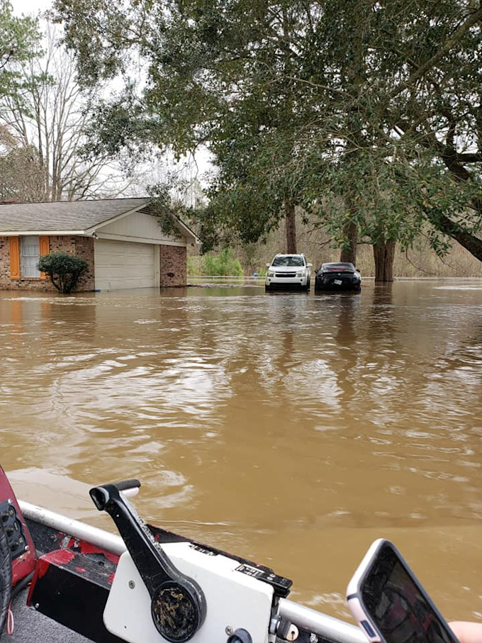 The Weather Network Mississippi floods appear to hit peak with parts