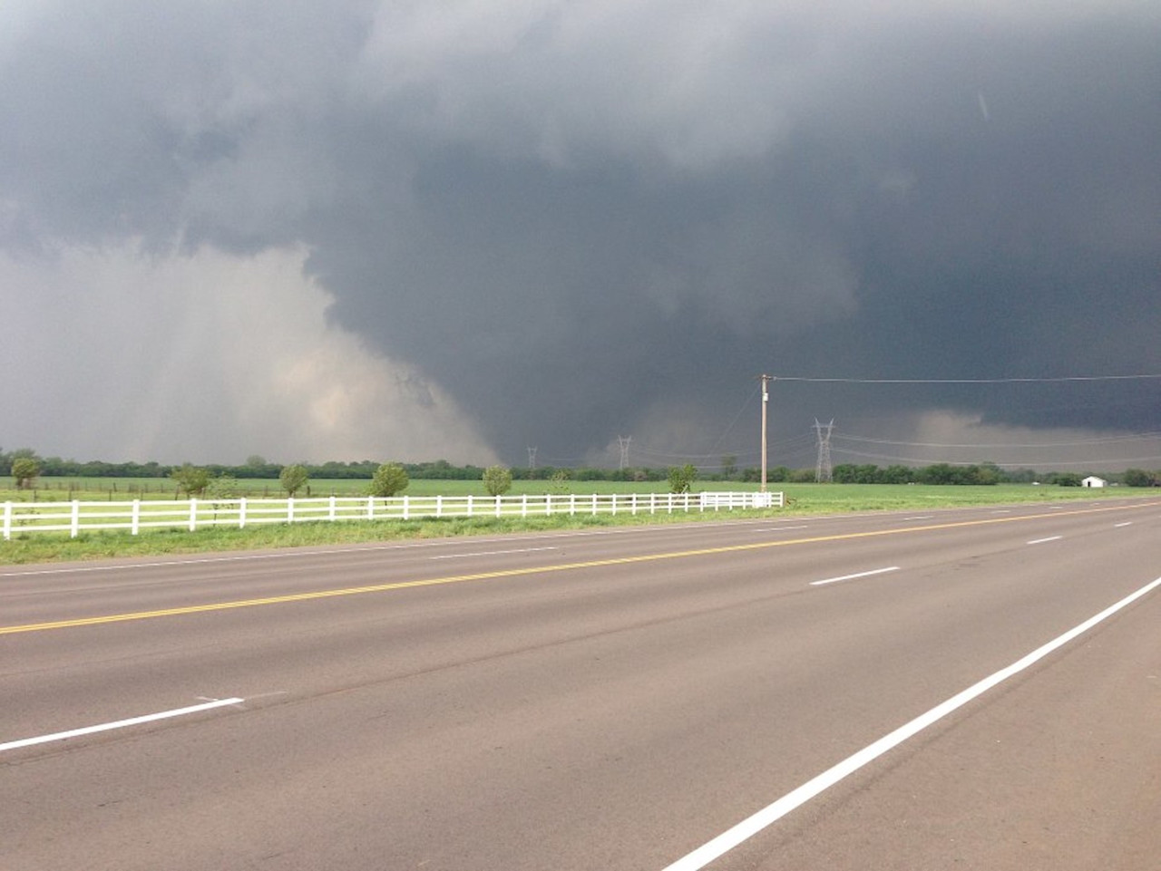 Storm chasers captured harrowing scenes of the 2013 Oklahoma tornado ... Oklahoma tornado Storm chasers captured harrowing scenes of the 2013 Oklahoma tornado ...