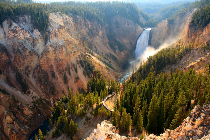 yellowstone national park (MorningDewPhotography. iStock / Getty Images Plus)