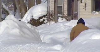 'Snowmageddon' yields record total in Lucan, Ont. in December 2010