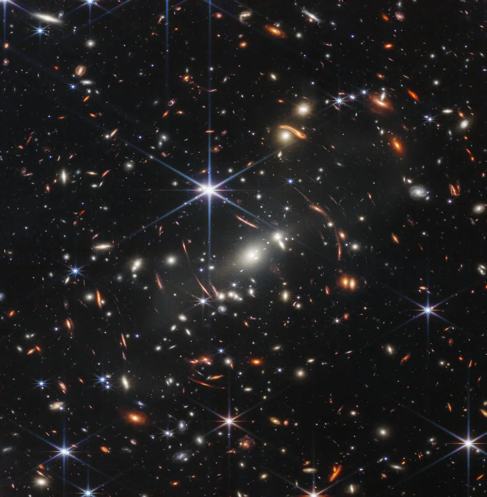 Découverte de six galaxies massives qui ne devraient pas exister