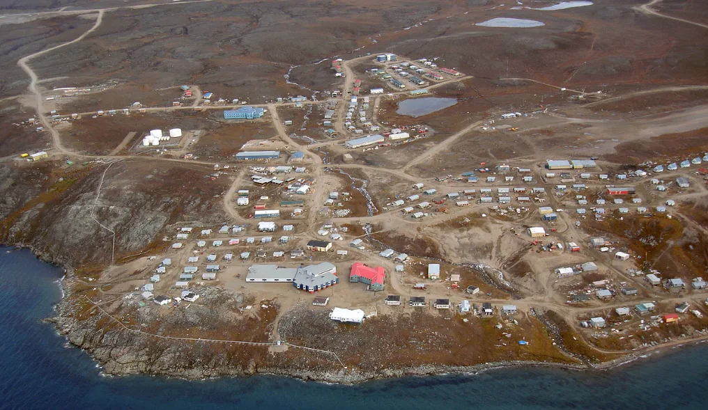 WIKIPEDIA - Pond Inlet