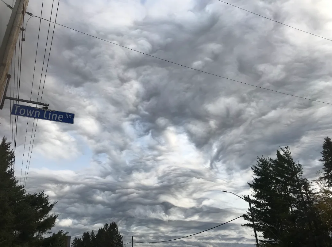 Asperitas clouds over Sault Ste. Marie, ON. Taken Oct. 9, 2020 (Anika Beaudry/TWN)