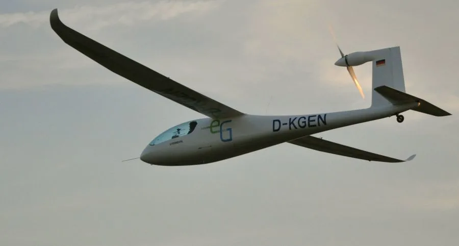 How electric airplanes could help reduce air travel emissions