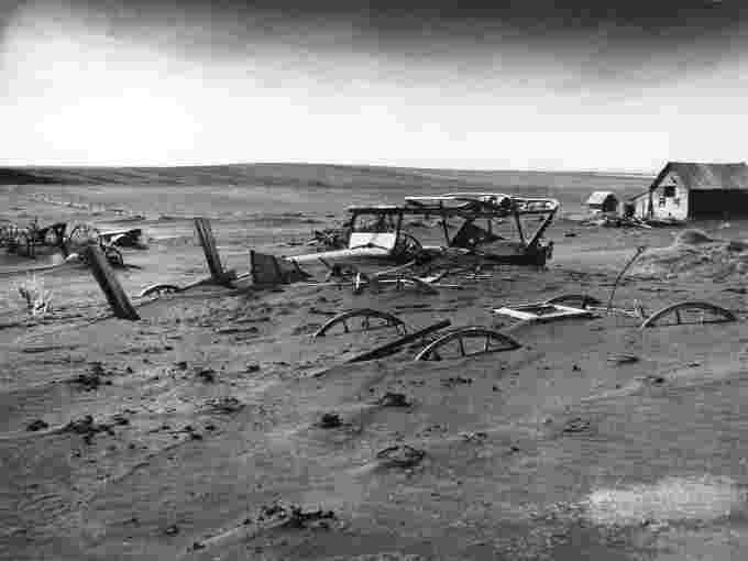 1920px-Dust Bowl - Dallas, South Dakota 1936
