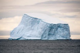 Non, un iceberg n'est pas blanc !