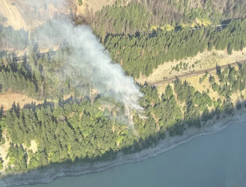 Falls Creek fire - BC wildfire service