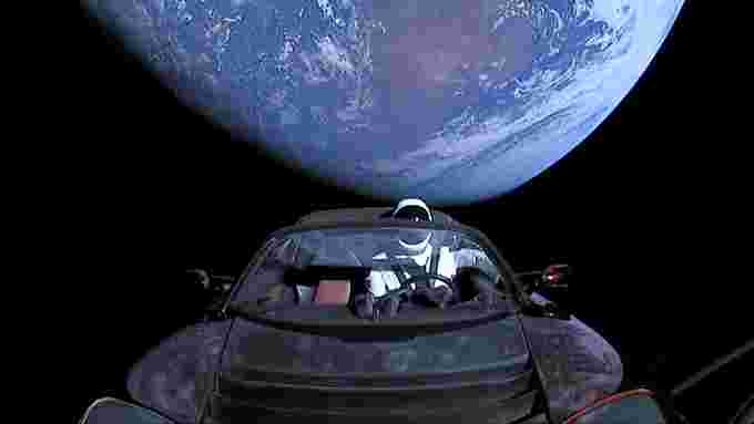 Elon Musk's Tesla Roadster (40110297852)