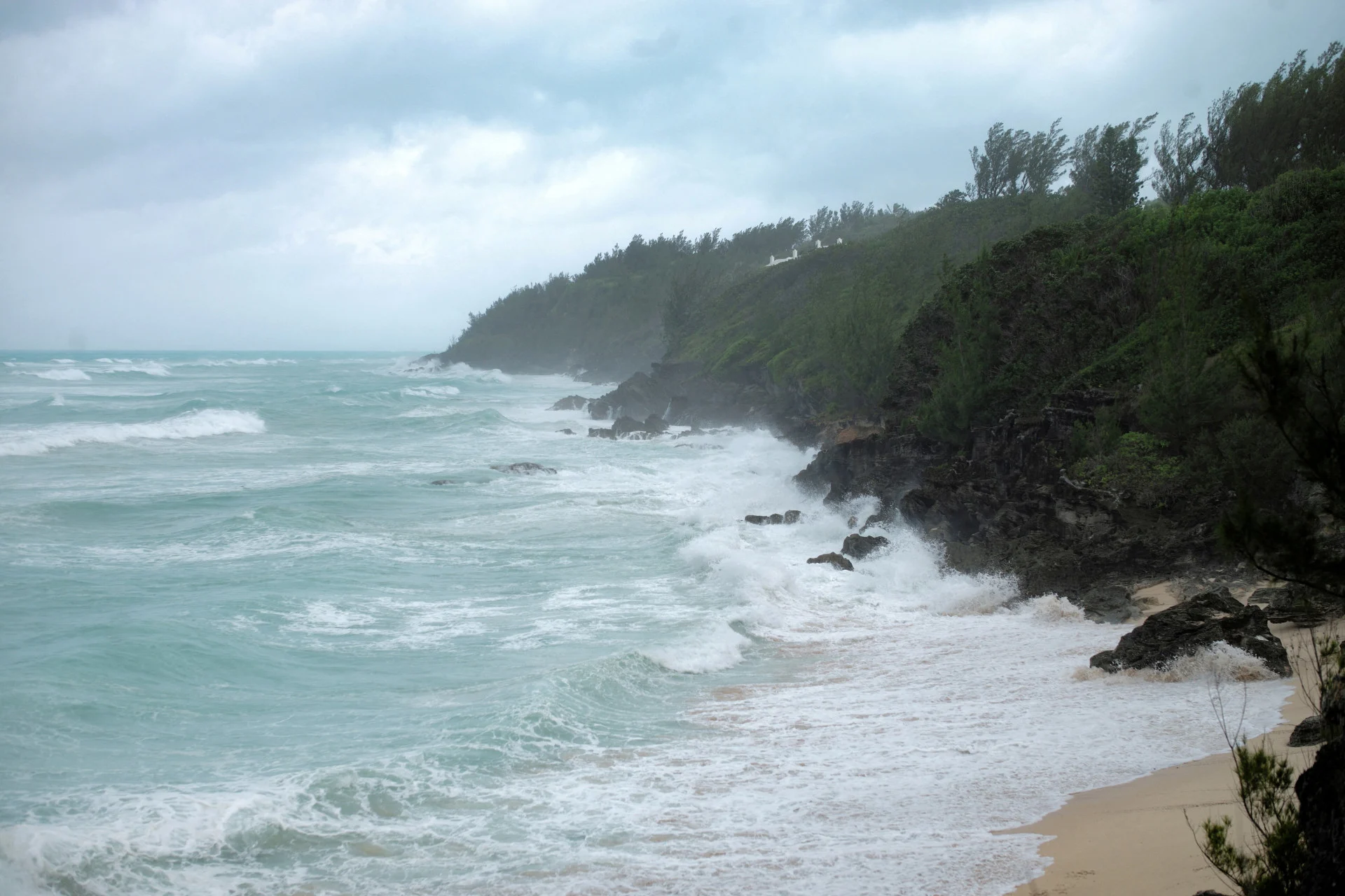 Hurricane Ernesto hits Bermuda as a weakened but still dangerous storm