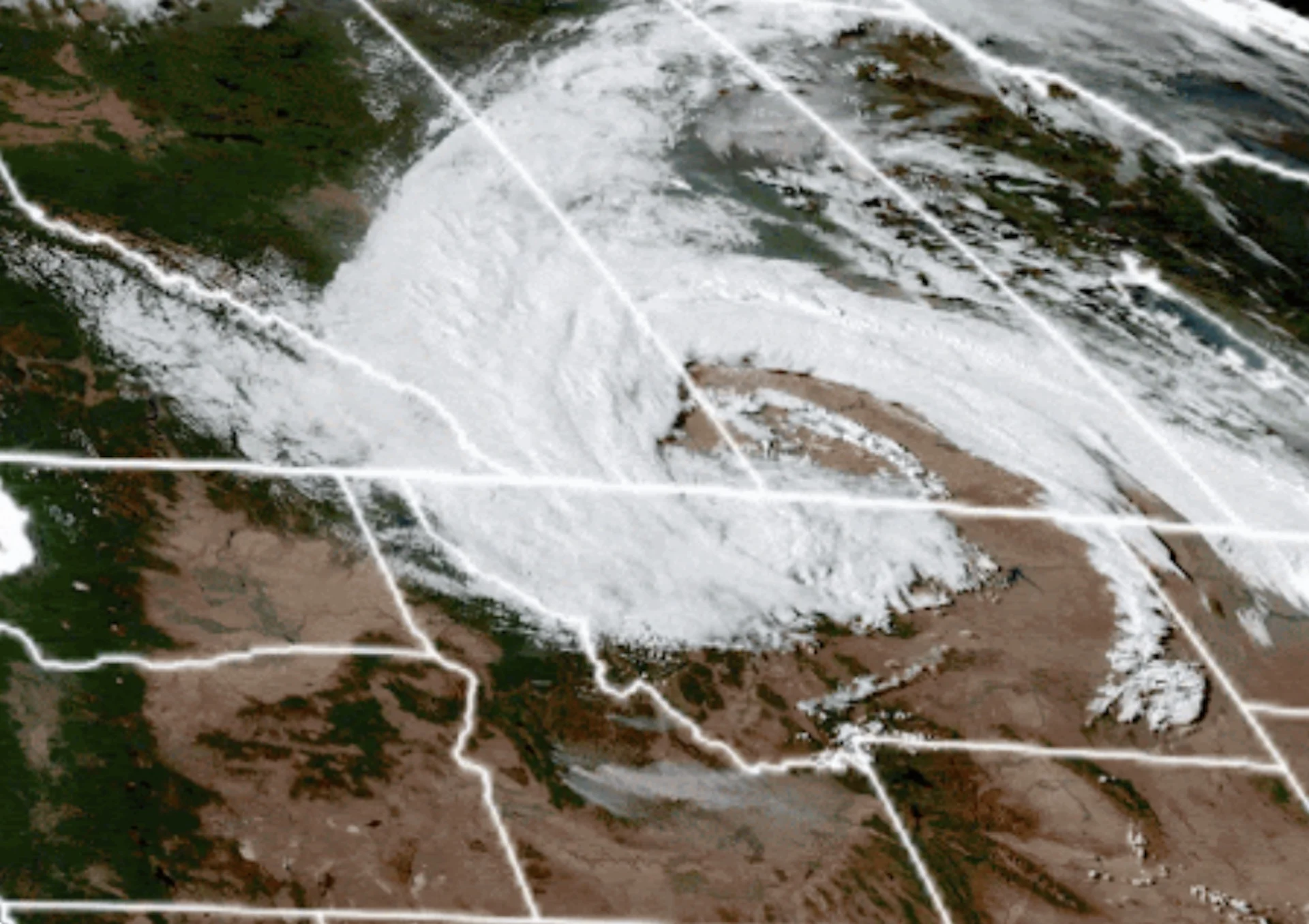 Western Canada sees wild weather this week thanks to a potent cyclone