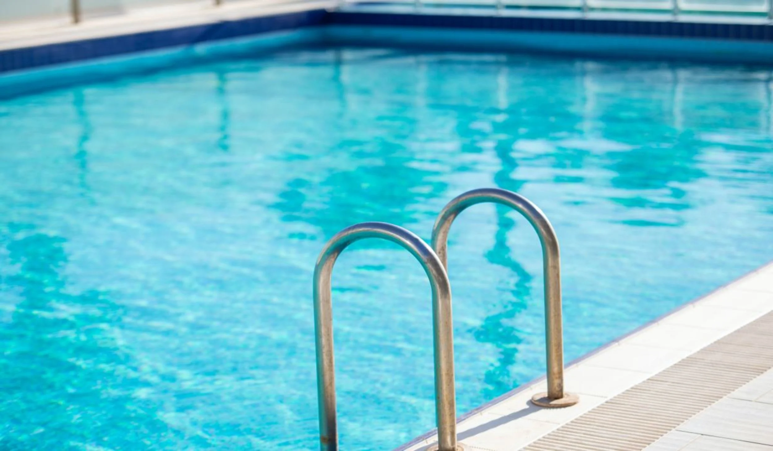 Ouverture de piscine : trop attendre peut être dangereux pour la santé