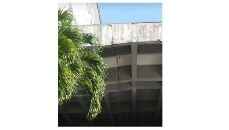 cracked building cubaaaa