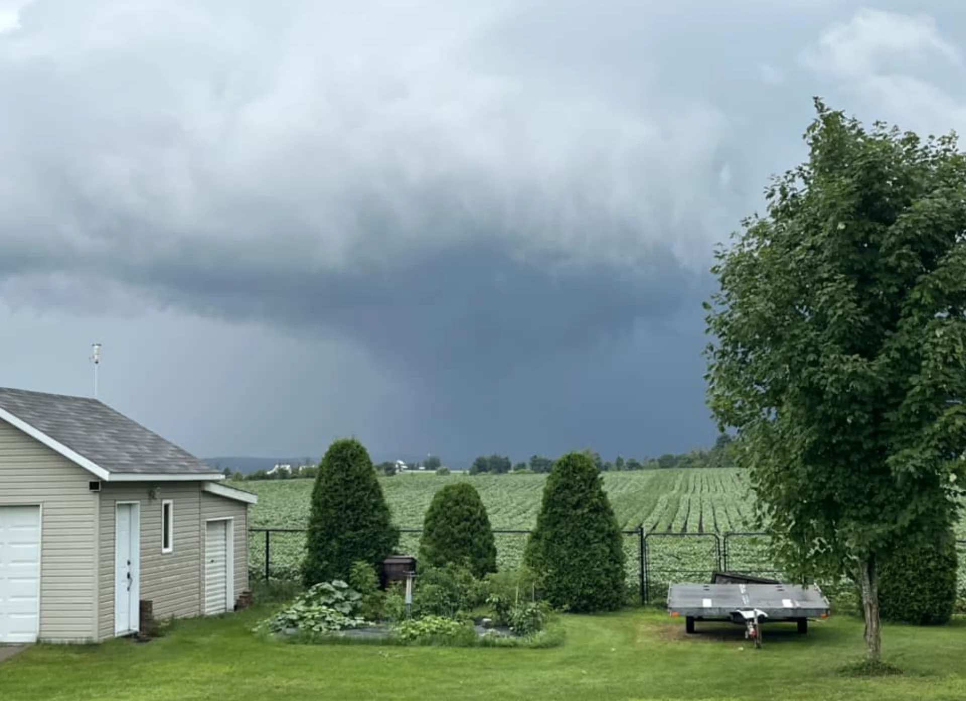 Rain, cooler air return to Ontario and Quebec after impressive dry streaks