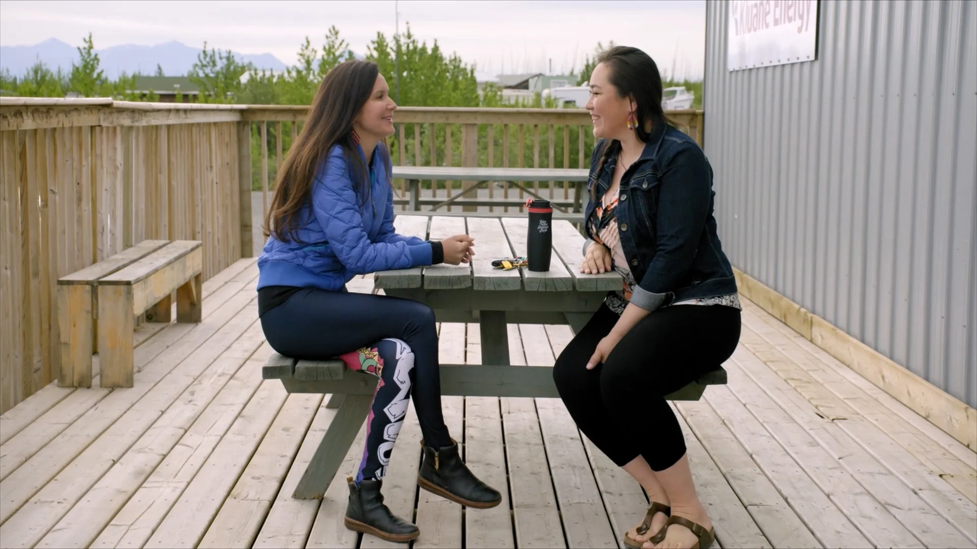 Melina Laboucan-Massimo (left) and Diyet Van Lieshout (right) in Kluane, Yukon. (Power to the People)