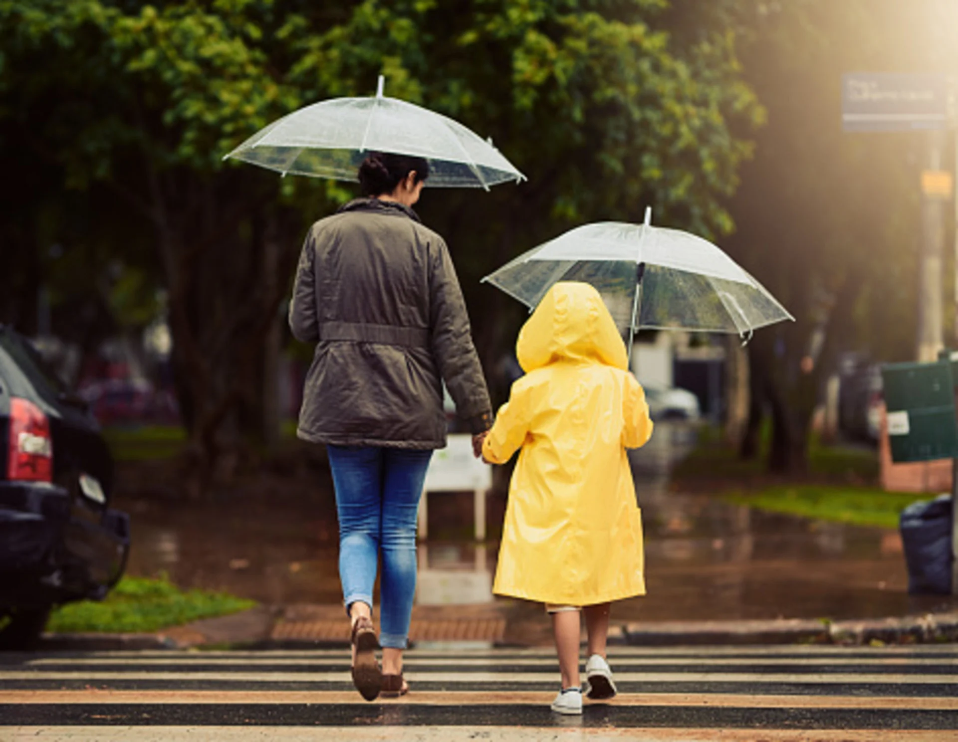 Weekend may feel disappointing in southern Ontario, but the hot weather is near