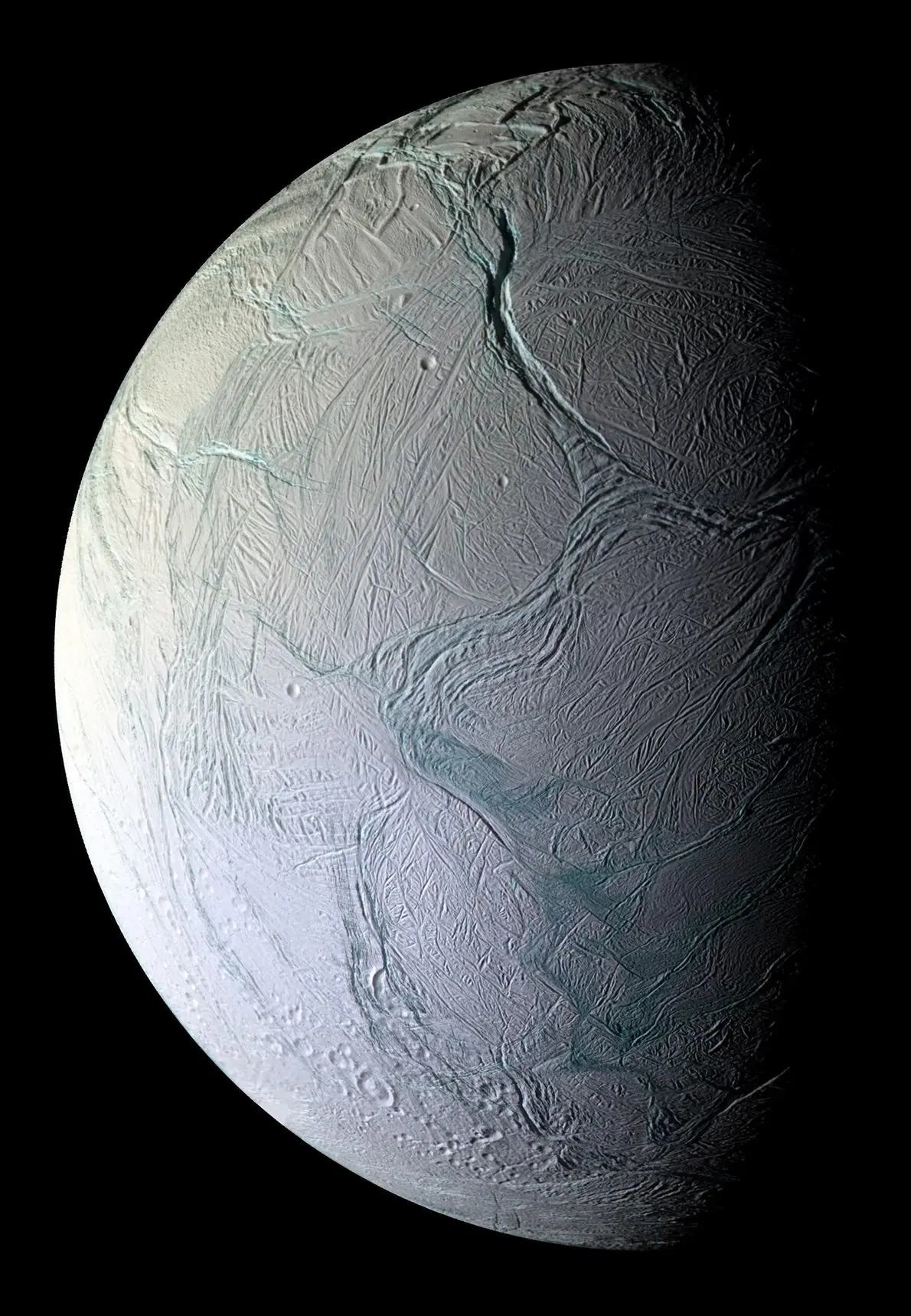 Il pourrait y avoir de la vie sur Encelade