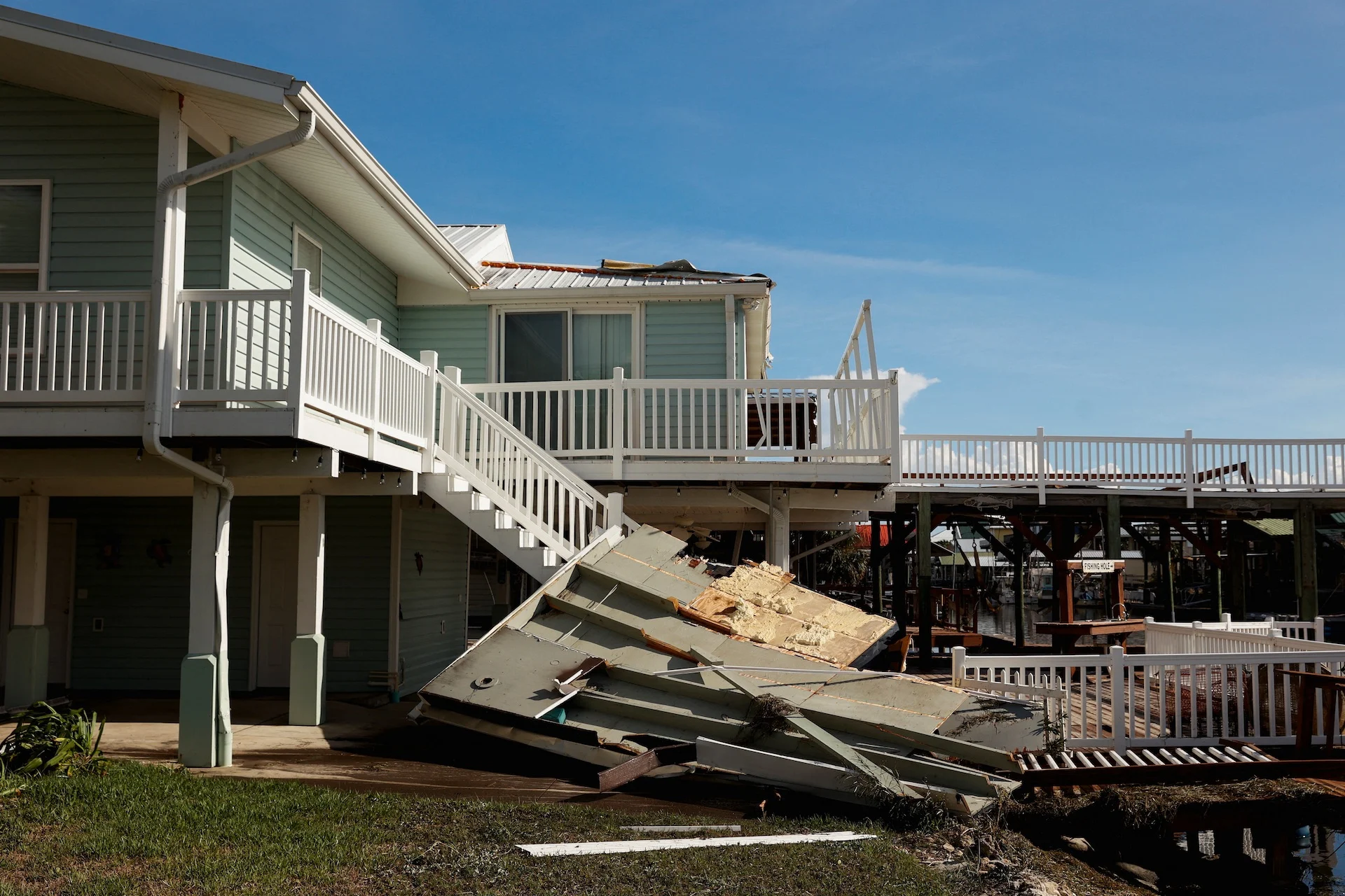 Hurricane Idalia lashes Florida, then weakens and turns fury on Georgia