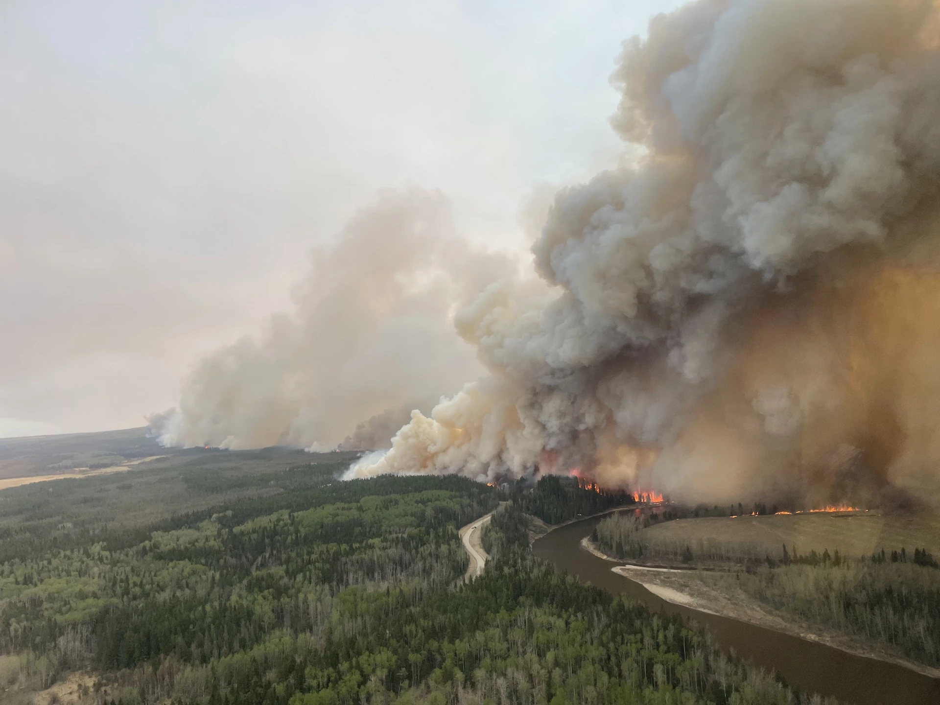 How climate change ‘loads the dice’ for severe wildfire seasons in Canada