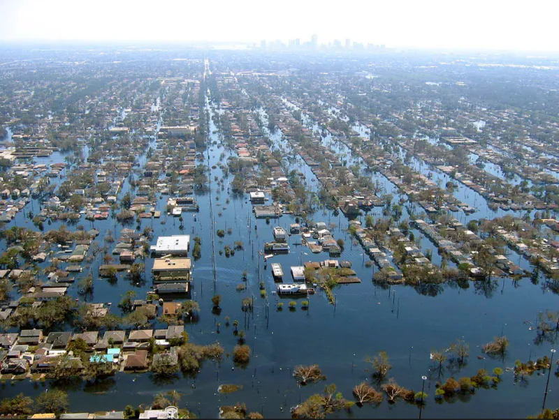 New Orleans' levees are sinking, city in vulnerable position