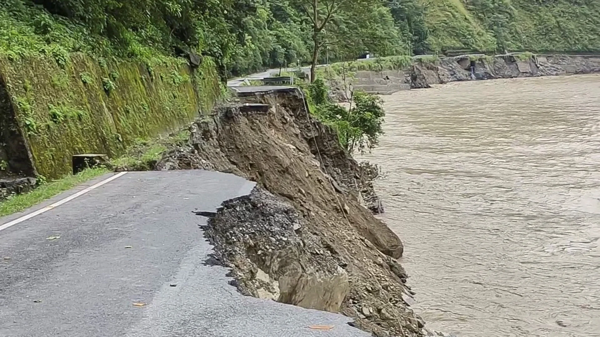 Reuters: Mountainous Sikkim state plunged into chaos on Wednesday as floods spurred by heavy rain and an avalanche killed at least 40 people. It was one of the worst disasters in the region in 50 years, and dozens remained missing on Friday.