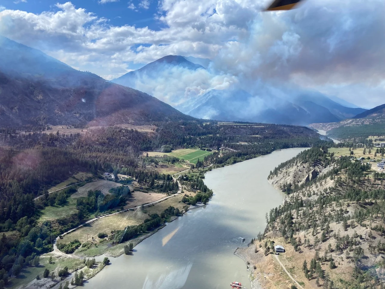 Dry conditions spark fears that wildfire near Lytton, B.C. may spread