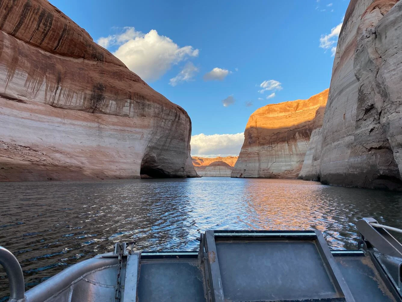 usfws-lake-powells-infamous-bathtub-ring